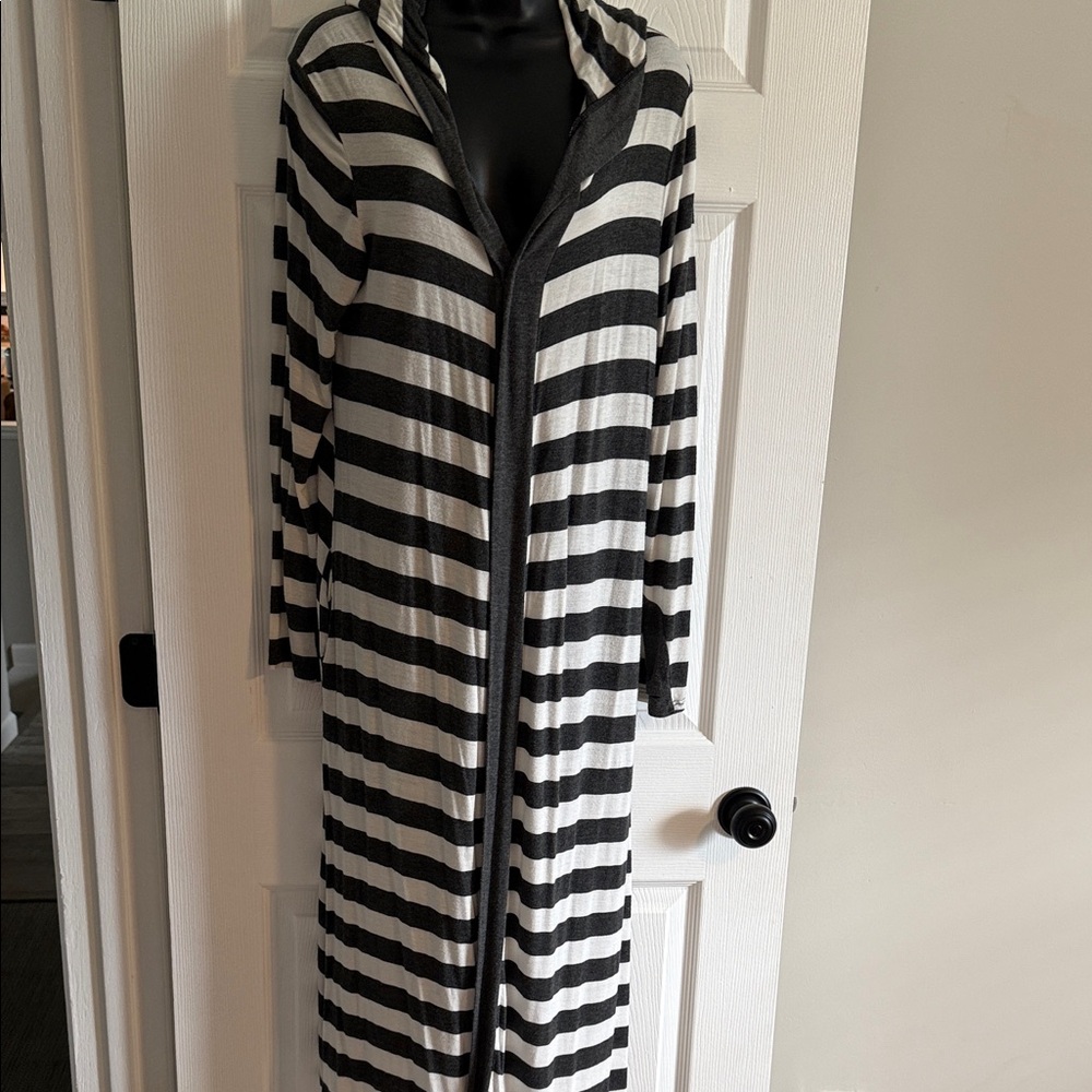 Striped Hooded Long Cardigan Duster - Black & White